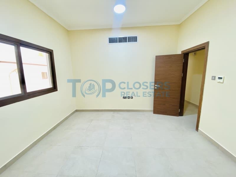 Spacious Apartment | Elevator | Basement Parking - Image 4