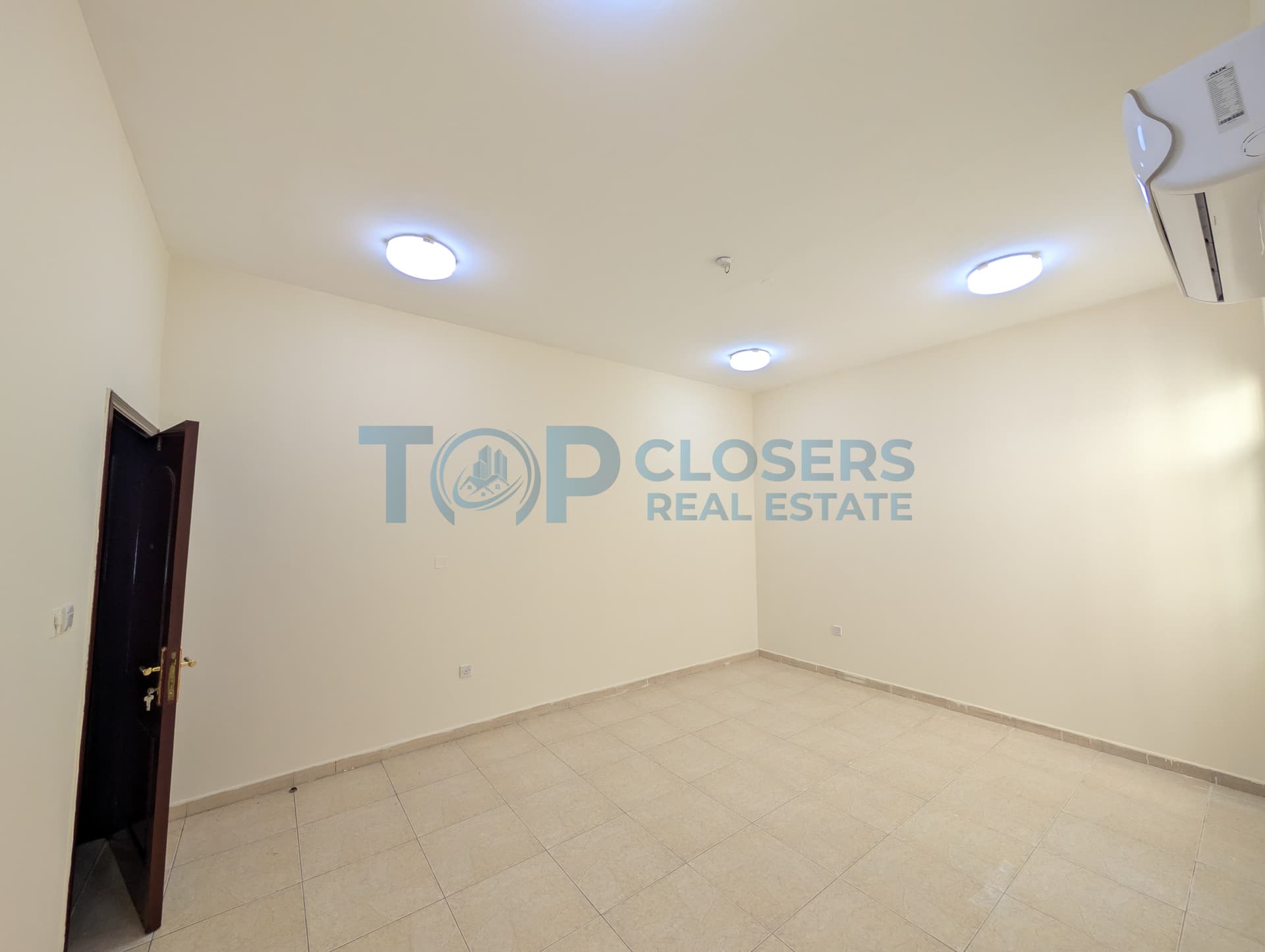 Spacious 2BHK | Near New Park and Market| - Image 2