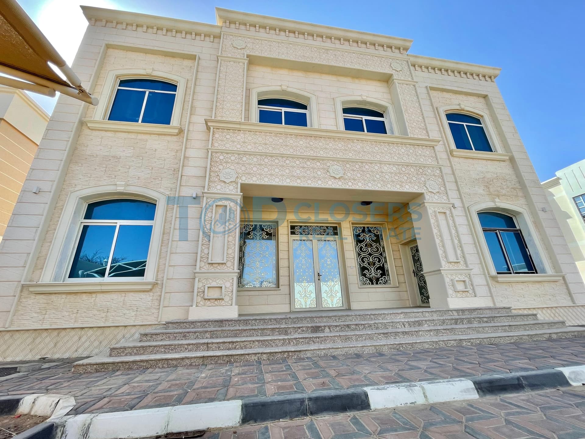 9br villa |Near shabhat Plaza | Clean and Specious - Image 1