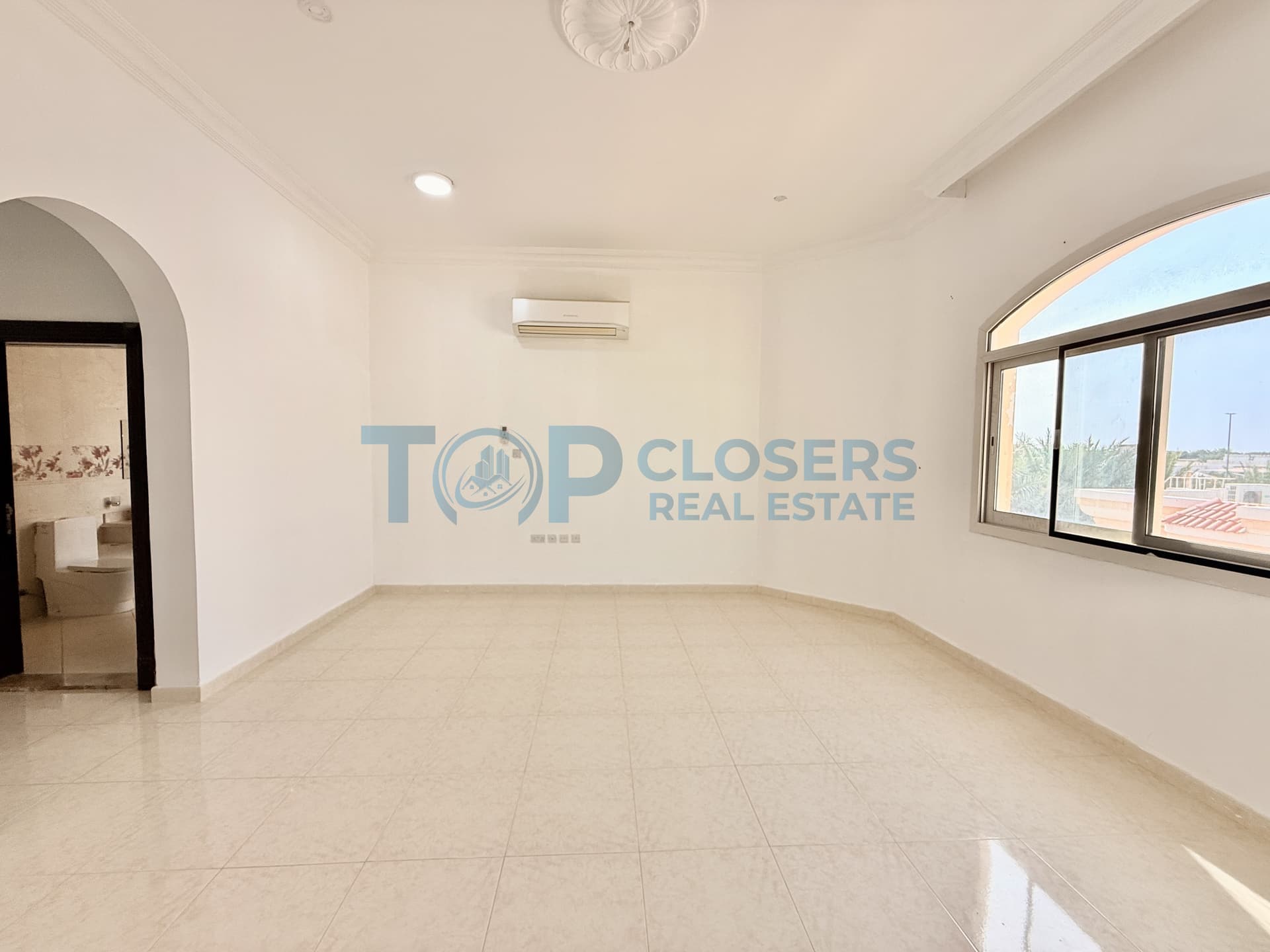 2BHK | Elevator | Included Water & Electricity - Image 4