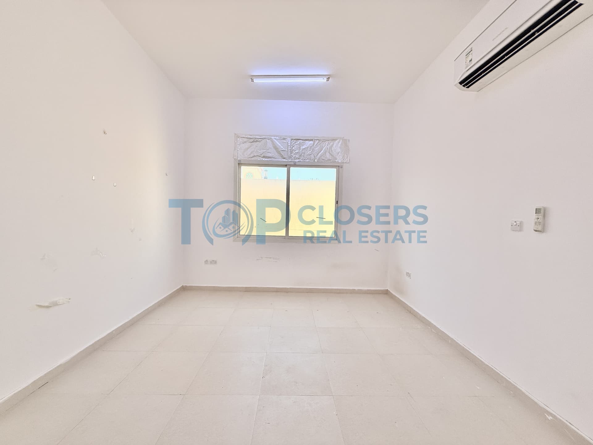 Private Entrance | Monthly Studio| Including Utilities - Image 1