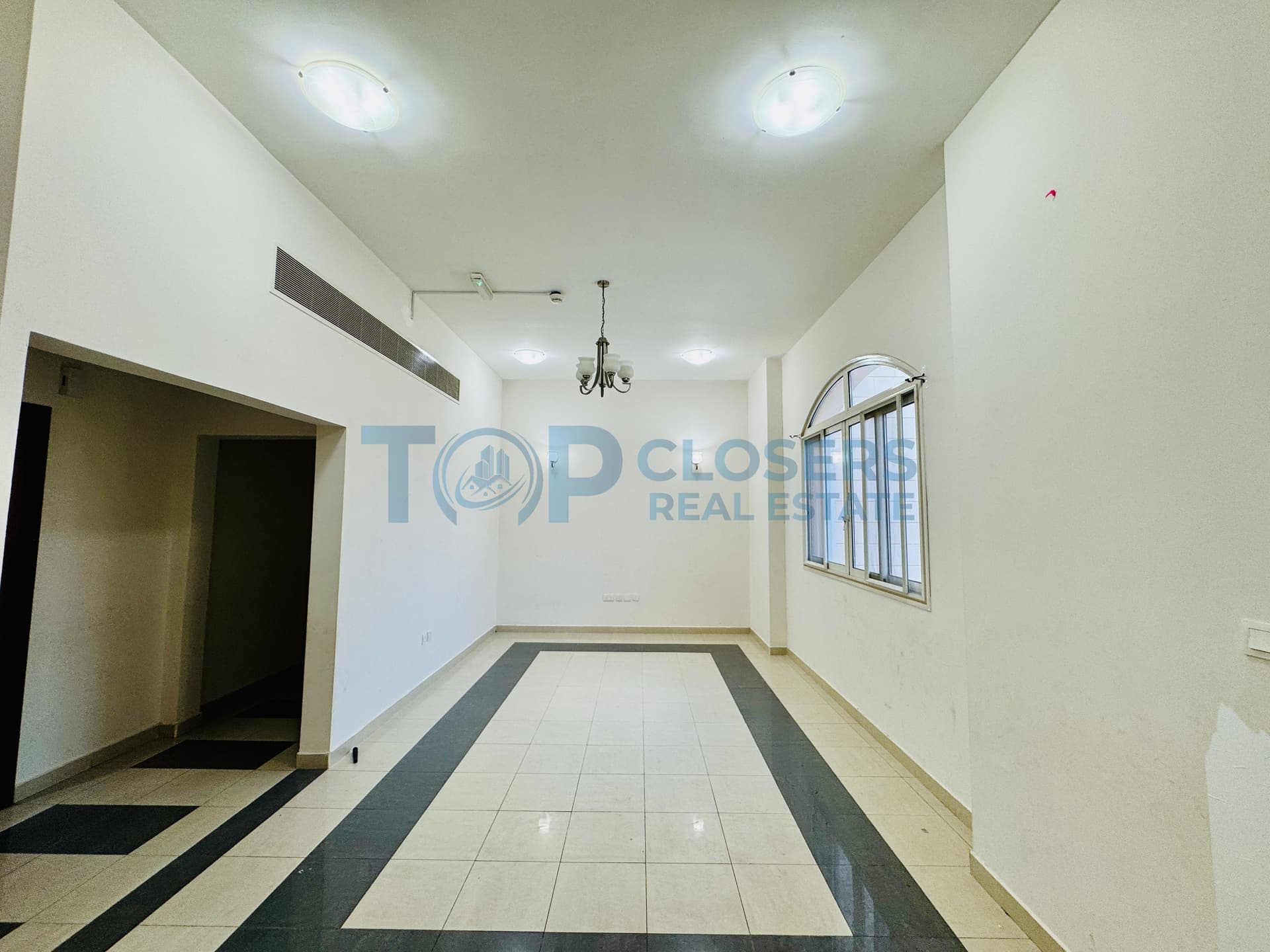 Pool N Gym | Near To School|Prime Location|Balcony - Image 3