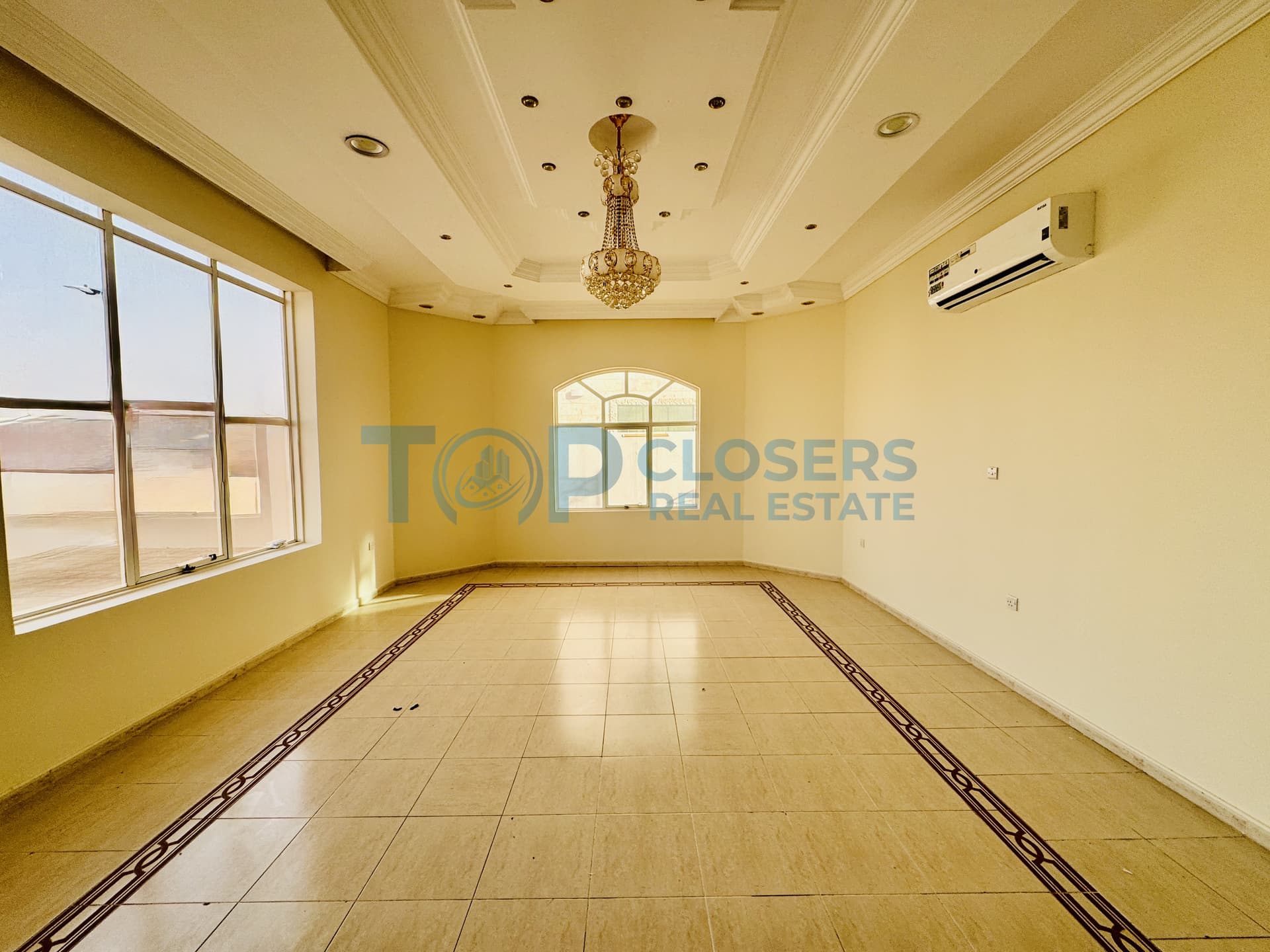 Outside Kitchen | Private Yard | Private Entrance - Image 1